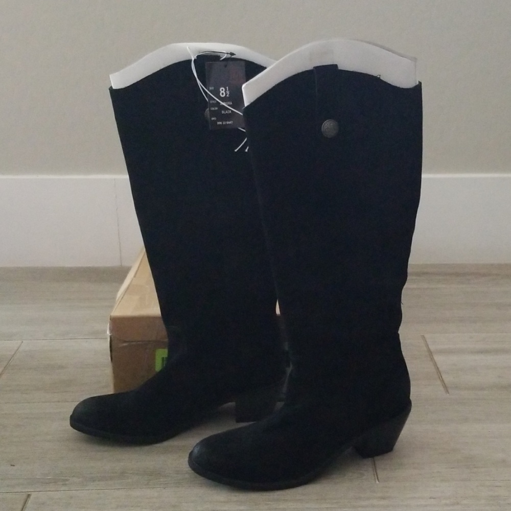 Genuine Suede Boots - Picture 6 of 7